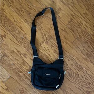 Baggallini Black Belt Bag